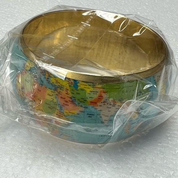 Vintage Jewelry - NEW, sealed, brass world map bangle bracelet
